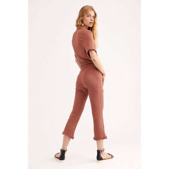 NEW JEN’S PIRATE BOOTY Sz S BASIL GAUZE CROPPED JUMPSUIT ONE PIECE JUMPER RUST - Picture 1 of 3